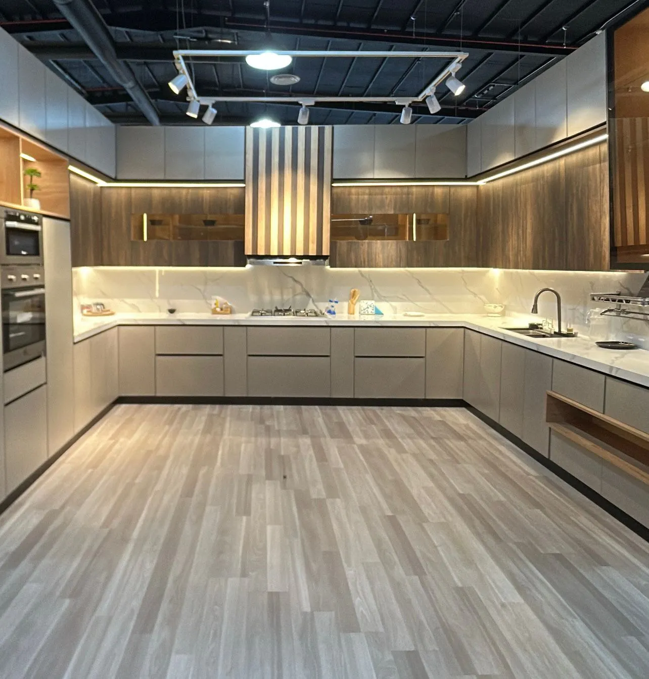 مطبخ كلاسيك